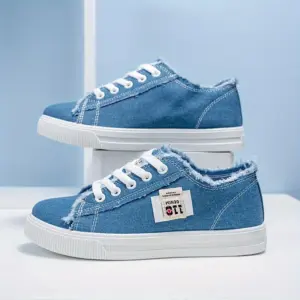 Women Low Top Canvas Shoes