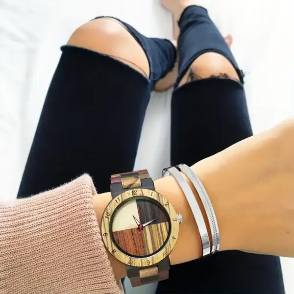 Chic Vintage Inspired Women Wooden Quartz Watch - Image 2