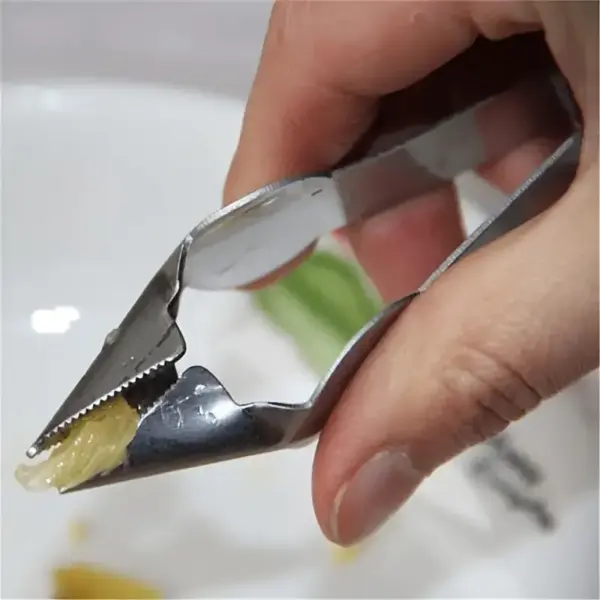 Stainless Steel Pineapple Corer And Slicer Kitchen Knife - Image 3