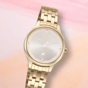 Analog Rose Gold Watch