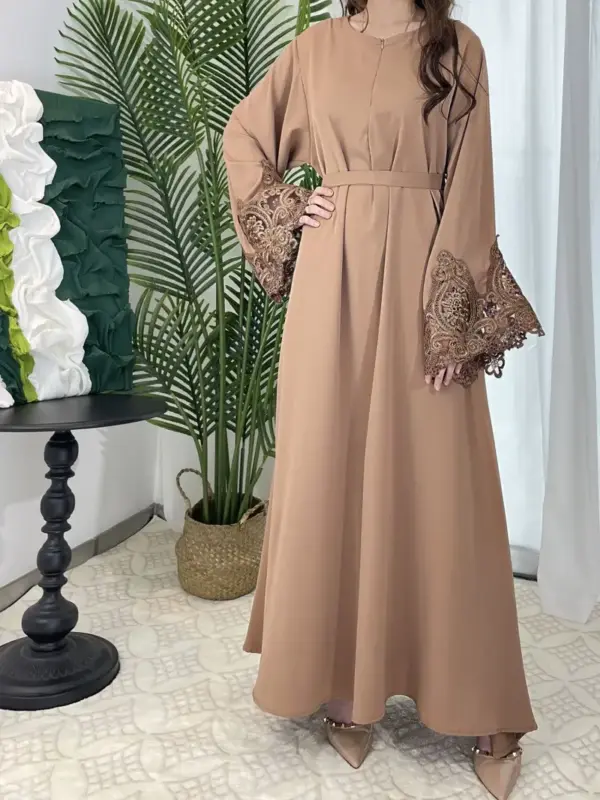 Elegant Beige Dress with Floral Lace Sleeves and Zipper - Image 4