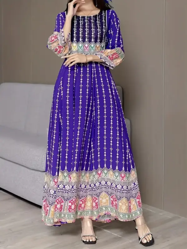 Boho Chic Embroidered Maxi Dress - Image 4