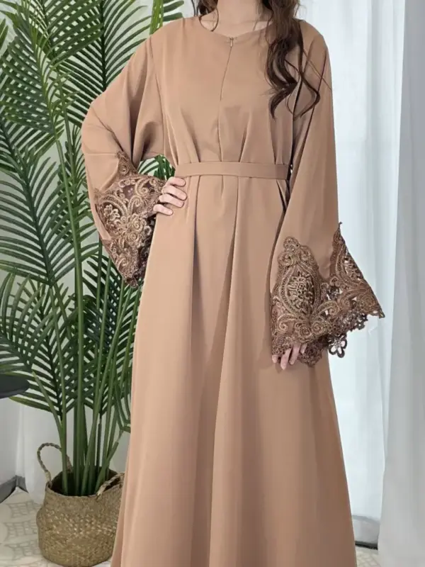 Elegant Beige Dress with Floral Lace Sleeves and Zipper - Image 2